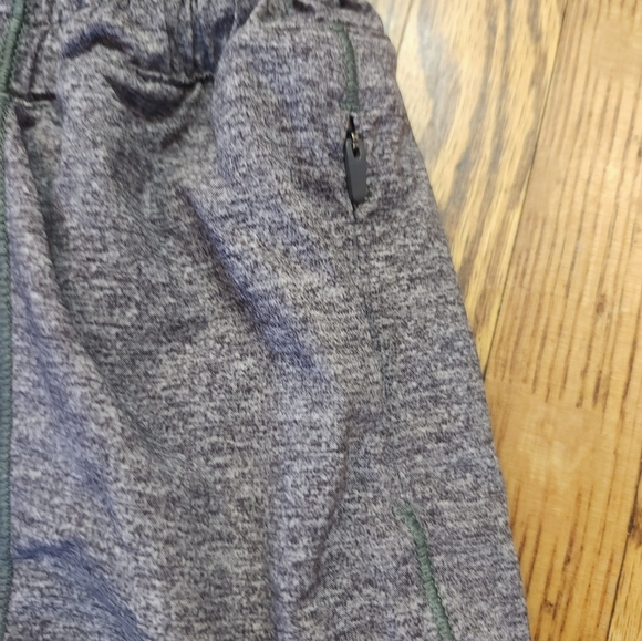 Lululemon Hotty Hot Womens Shorts Size 6 Heather Grey Lined - Picture 3 of 9